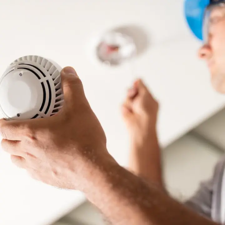 Whole-property smart smoke & carbon monoxide detector testing & replacement